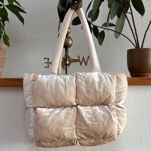 Chic Cream Women's Tote Bag